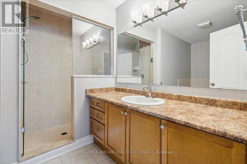 397 Pearl Street, Burlington, ON - Indoor Photo Showing Bathroom