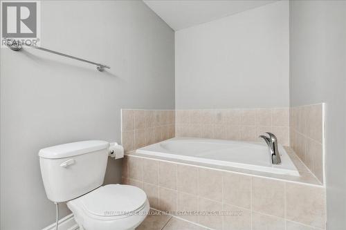 397 Pearl Street, Burlington, ON - Indoor Photo Showing Bathroom