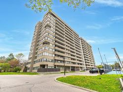 211-1300 Mississauga Valley Blvd  Mississauga, ON L5A 3S8