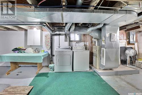 2257 Montreal Street, Regina, SK - Indoor Photo Showing Laundry Room