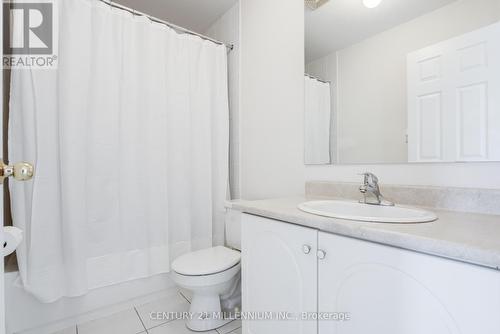 6424 Sousa Drive, Mississauga, ON - Indoor Photo Showing Bathroom