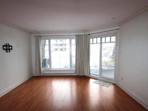 Living room - 3-9000 Rue Des Roselieres, Brossard, QC - Indoor Photo Showing Other Room