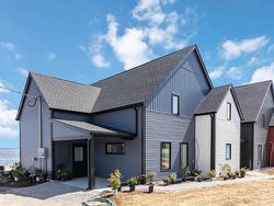 18 Compass Cove Court  Fox Point, NS B0J 1T0