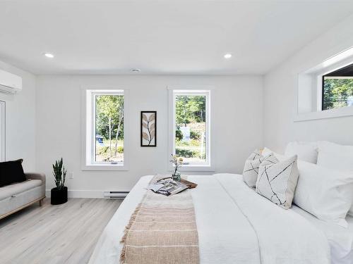 18 Compass Cove Court, Fox Point, NS 