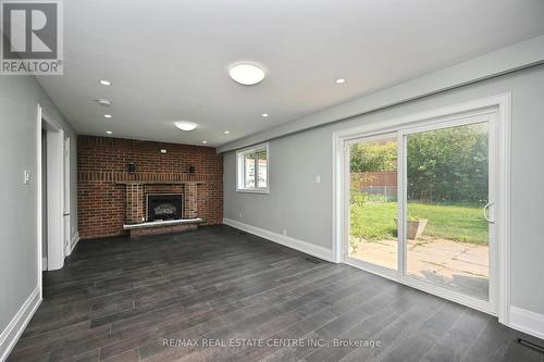 526 Selsey Drive, Mississauga, ON - Indoor With Fireplace