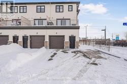 Double laneway and oversized garage - 