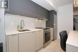 Kitchen W Centre Island Combined W Living Room - 