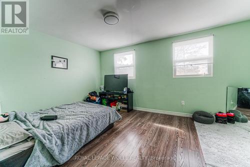 160 Westcourt Place, Waterloo, ON - Indoor Photo Showing Bedroom