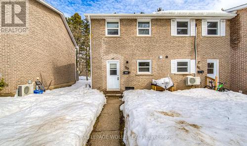 160 Westcourt Place, Waterloo, ON - Outdoor