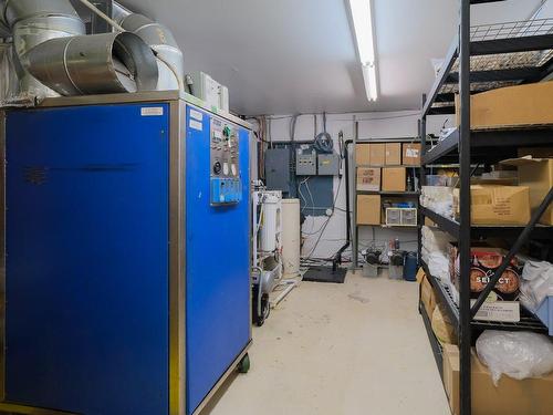 Rangement - 423 Boul. Des Laurentides, Saint-Jérôme, QC - Indoor