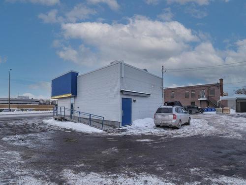 Cour - 423 Boul. Des Laurentides, Saint-Jérôme, QC - Outdoor