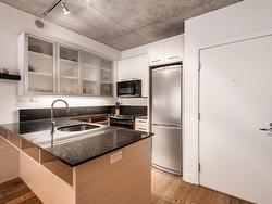 Kitchen - 