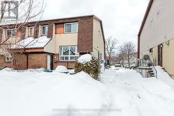 79 PIXLEY  Ottawa, ON K1G 4C3