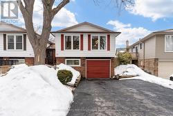 52 BESTON DRIVE  Hamilton, ON L8T 4W7