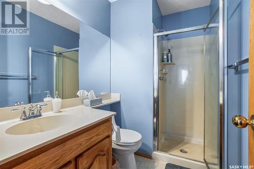 1335 Haslam Way, Saskatoon, SK - Indoor Photo Showing Bathroom