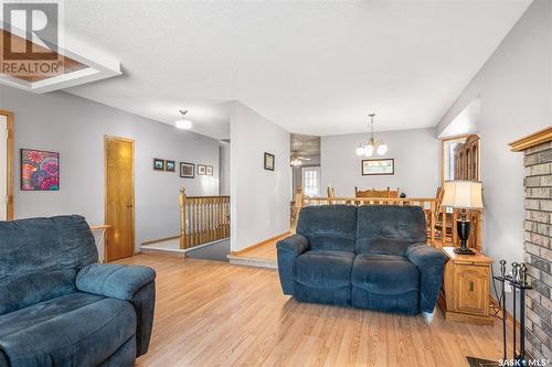 1335 Haslam Way, Saskatoon, SK - Indoor Photo Showing Living Room