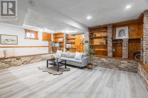 65 Beattie Avenue, London, ON - Indoor With Fireplace