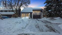 4111 SHARONTON COURT  Mississauga, ON L5L 1Y9