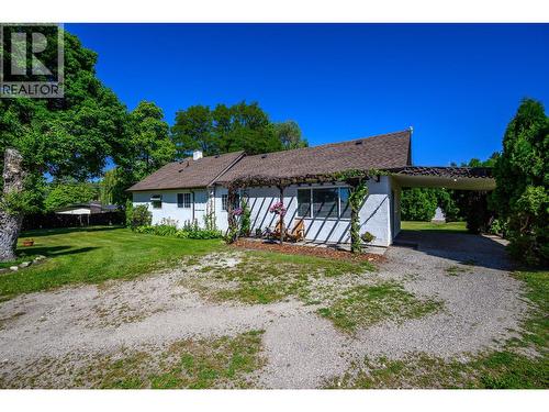 6775 L&A Road, Vernon, BC - Outdoor