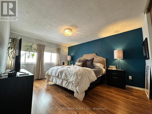 4119 Quaker Hill Drive, Mississauga, ON - Indoor Photo Showing Bedroom