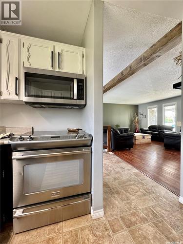 304 March Avenue E, Langenburg, SK - Indoor Photo Showing Other Room