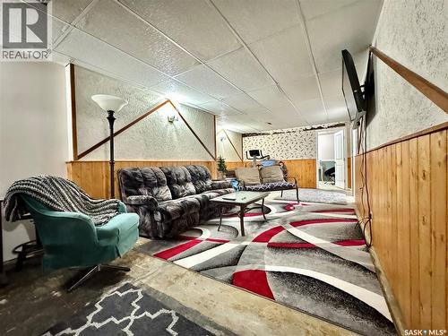304 March Avenue E, Langenburg, SK - Indoor Photo Showing Other Room