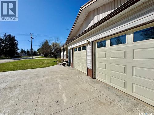 304 March Avenue E, Langenburg, SK - Outdoor