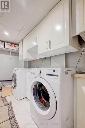 35 Wildlark Crescent, Kitchener, ON - Indoor Photo Showing Laundry Room