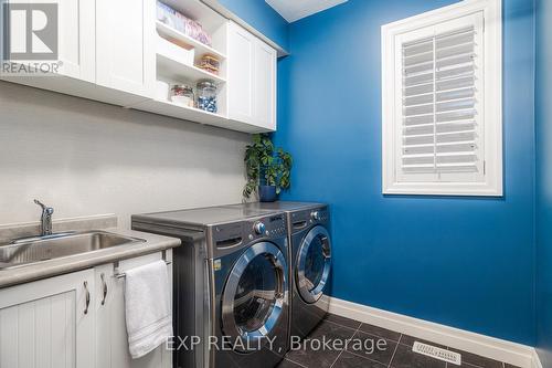 91 Valebrook Street, Kitchener, ON - Indoor Photo Showing Laundry Room