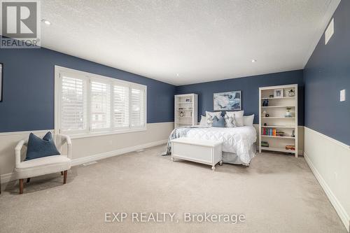 91 Valebrook Street, Kitchener, ON - Indoor Photo Showing Bedroom