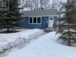 1522 10th AVENUE N  Saskatoon, SK S7K 3A8