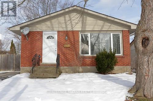 89 Renny Crescent, London, ON - Outdoor With Exterior