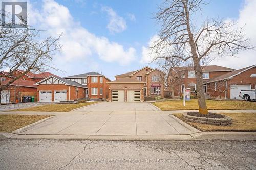 3545 Marmac Crescent, Mississauga, ON - Outdoor With Facade