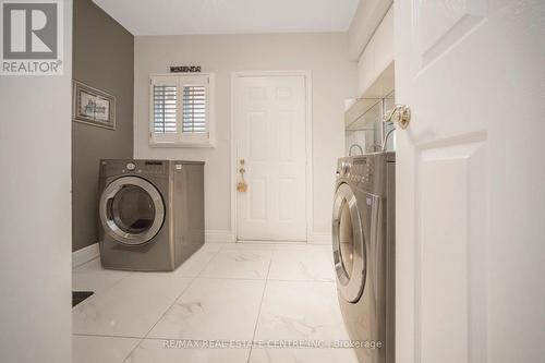 3545 Marmac Crescent, Mississauga, ON - Indoor Photo Showing Bathroom