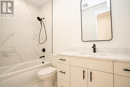 8 Bluffs Dr, Sault Ste. Marie, ON - Indoor Photo Showing Bathroom