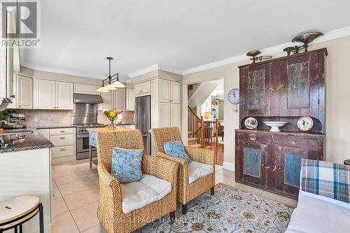 67 Jardin, Ottawa, ON - Indoor Photo Showing Kitchen