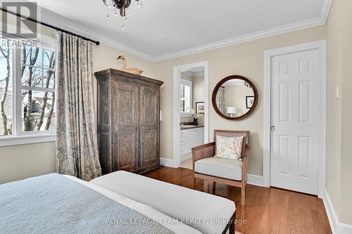 67 Jardin, Ottawa, ON - Indoor Photo Showing Bedroom