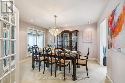 4143 Tapestry Trail, Mississauga, ON - Indoor Photo Showing Dining Room