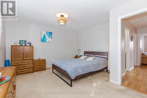 4155 Dursley Crescent, Mississauga, ON - Indoor Photo Showing Bedroom