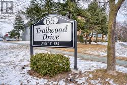 311 - 65 TRAILWOOD DRIVE  Mississauga, ON L4Z 3L1