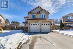 2141 DAVIDSON COURT  London, ON N6M 1L5