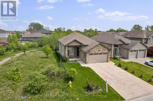 2884 Devon Road, London, ON - Outdoor With Facade