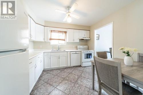 869 Shelborne Street, London, ON - Indoor Photo Showing Kitchen With Double Sink