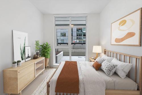 209-3409 Lakeshore Road, Kelowna, BC - Indoor Photo Showing Bedroom