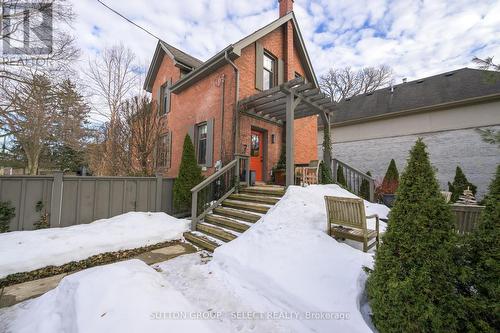 995 Wellington Street, London, ON - Outdoor