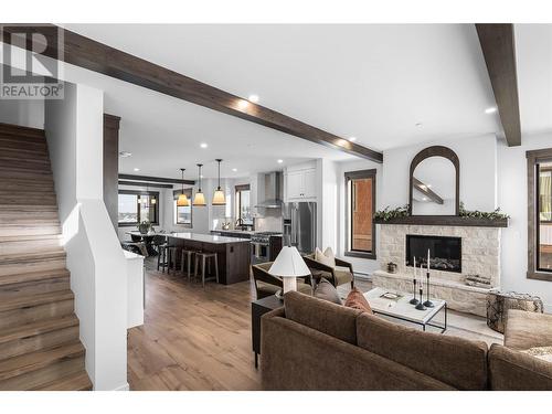 7000 Mcgillivray Lake Drive Unit# 11, Sun Peaks, BC - Indoor Photo Showing Living Room With Fireplace