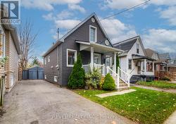 71 GARSIDE AVENUE N  Hamilton, ON L8H 4W4