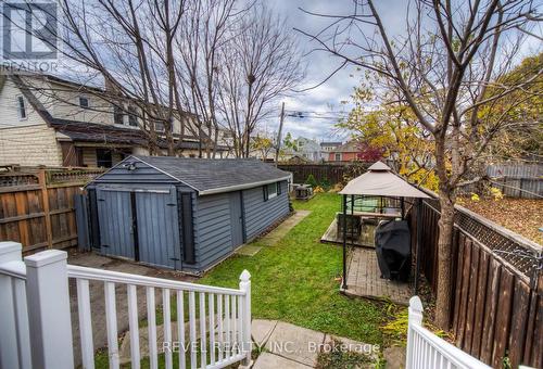 71 Garside Avenue N, Hamilton, ON - Outdoor