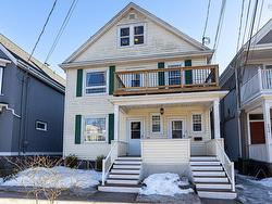 6030/6032 Cherry Street  Halifax, NS B3H 2K3