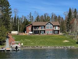 404 DE L'ÉGLISE RD  Lac Baker, NB E7A 1L4